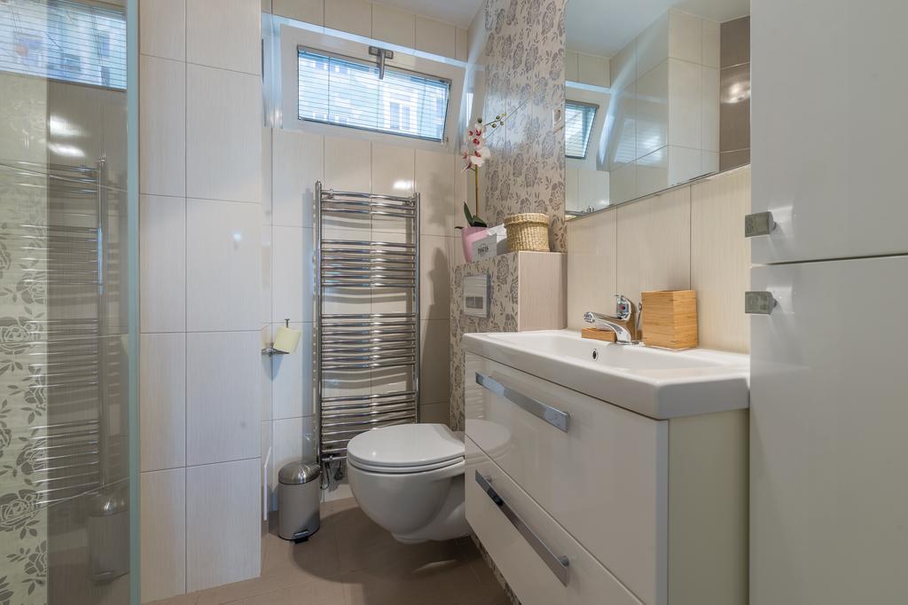 Fine Apartment Janeza Pavla ลูบลิยานา ภายนอก รูปภาพ